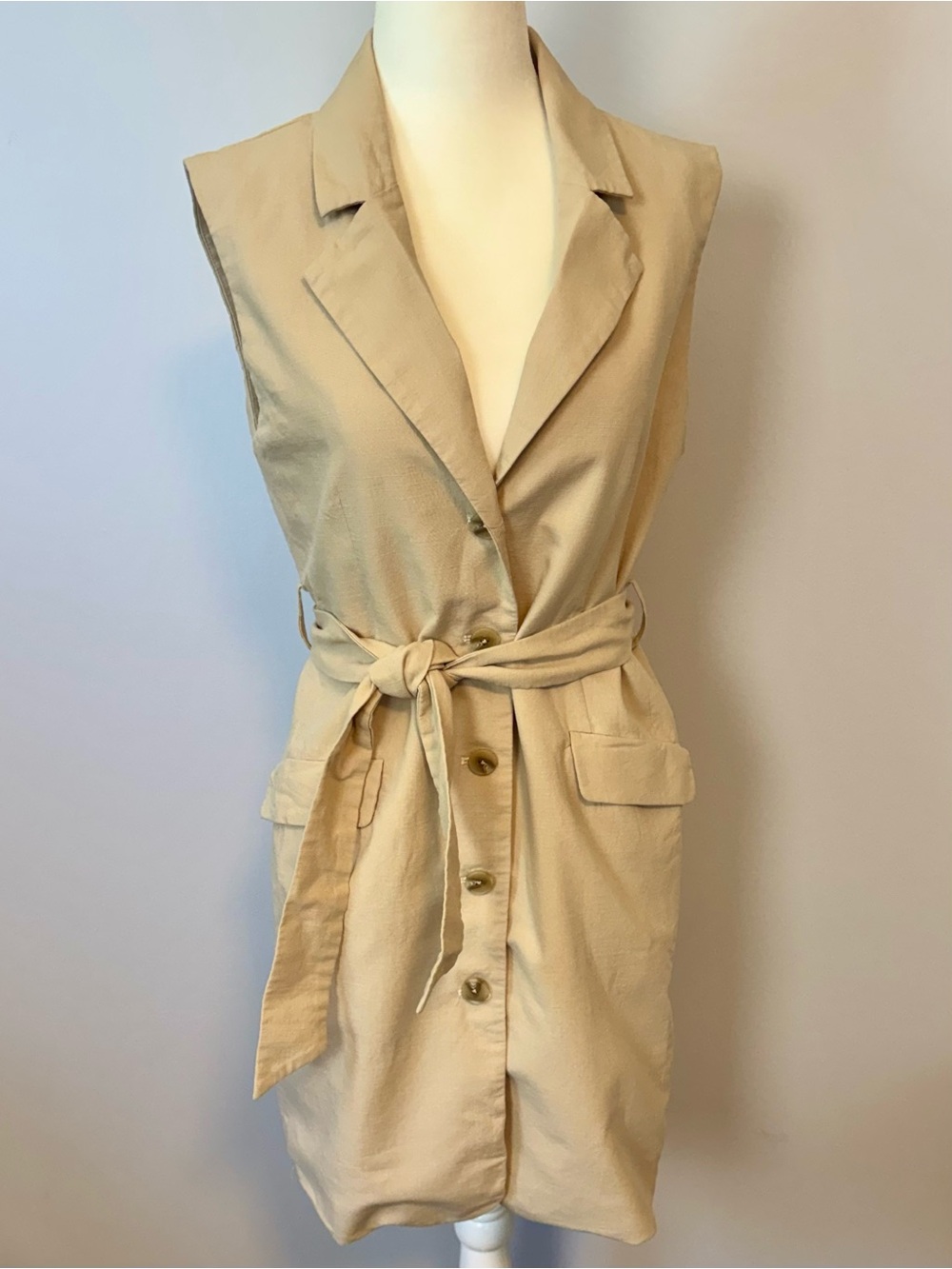 Staple Beige/Tan Casual Top with Branded Label